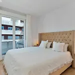 Modern With Rooftop Pool Nueva Andalucia *