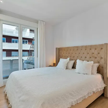 Modern With Rooftop Pool Nueva Andalucia *