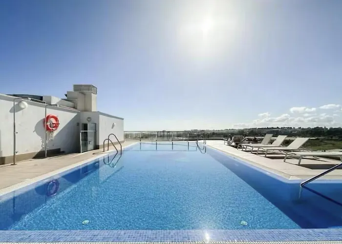 Apartmán Modern With Rooftop Pool Nueva Andalucia Marbella