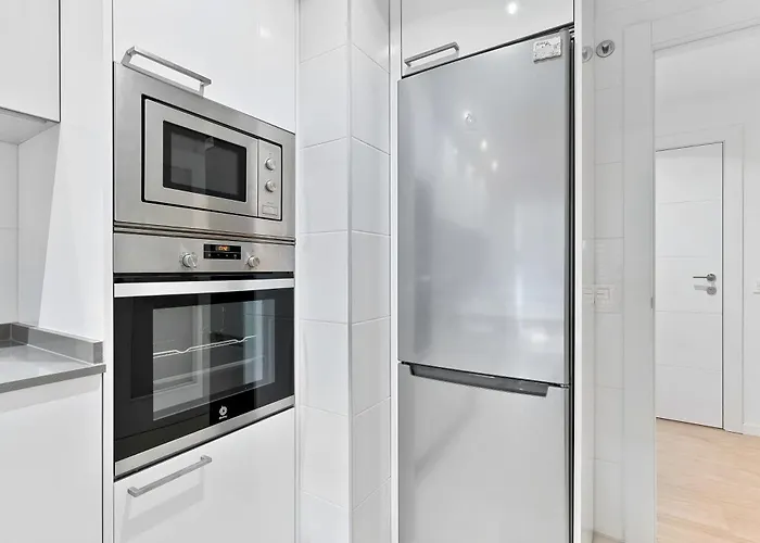 Modern With Rooftop Pool Nueva Andalucia Apartment *