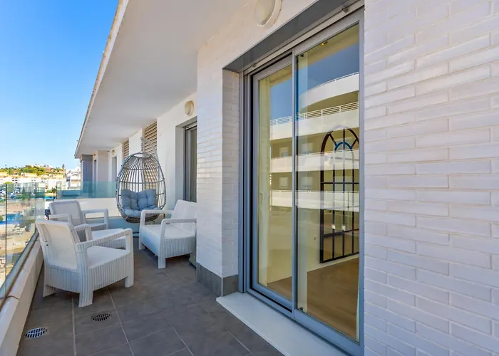 Modern With Rooftop Pool Nueva Andalucia Marbella